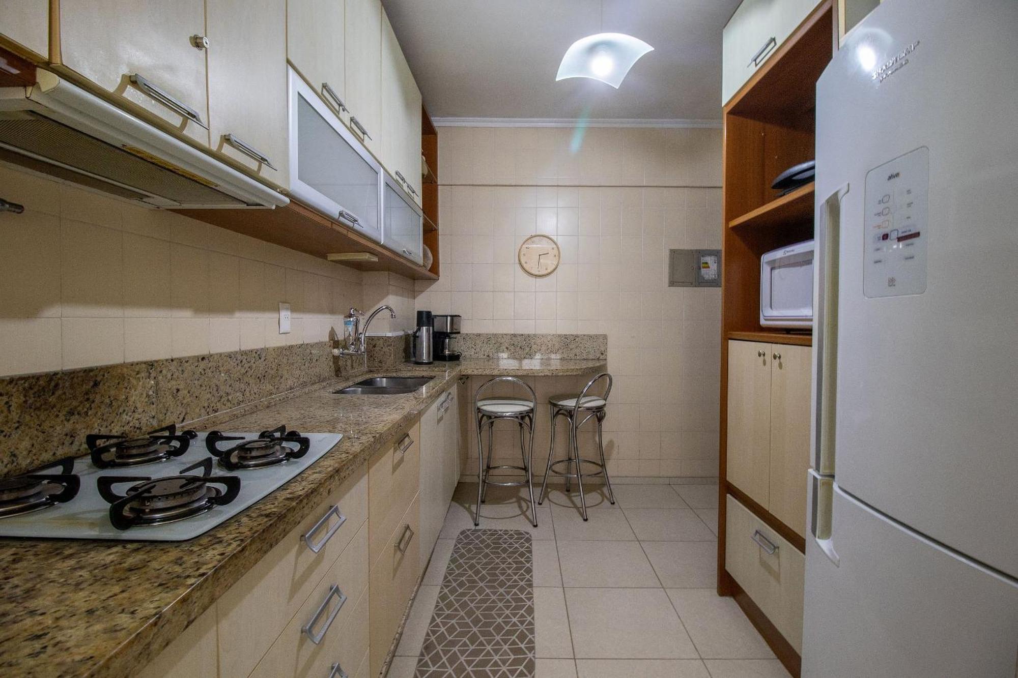 Rpa88 - Sacada, Av Brasil, Climatizado, Garagem Apartamento *